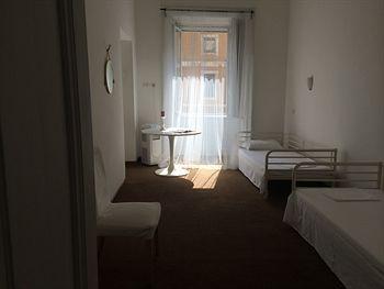 The Travelers Home Рим Екстер'єр фото